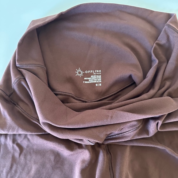 OFFLINE By Aerie - Real Me Crossover 5" Bike Short - Picture 2 of 6